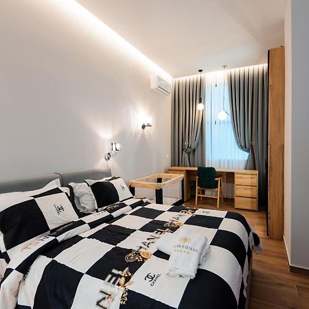 Lux Holidays Дуррес Екстер'єр фото
